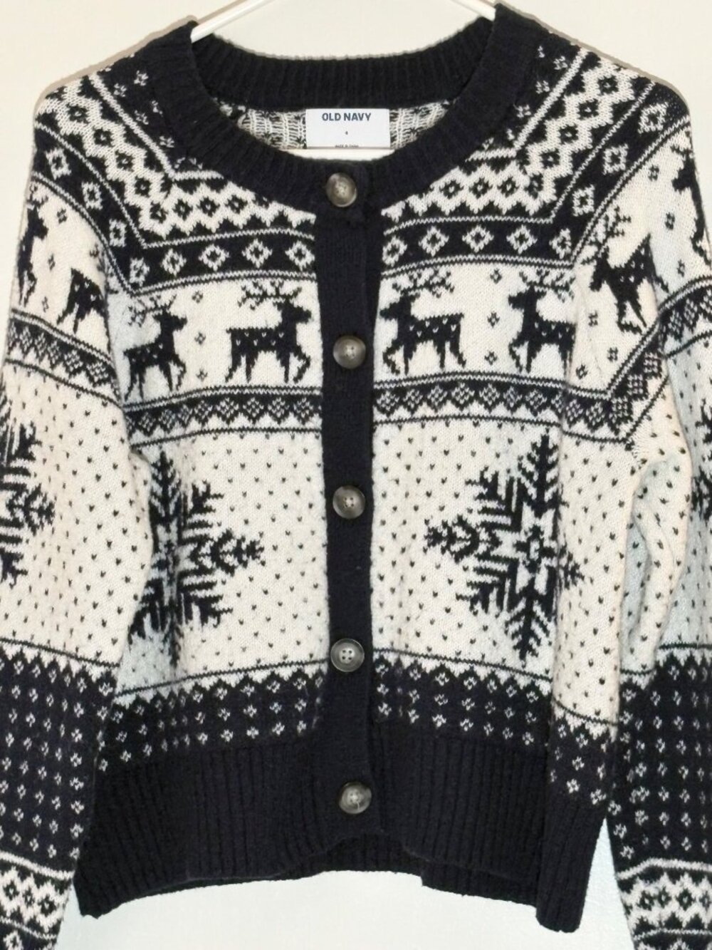 Old Navy Womens Fair Isle Snowflake Reindeer Cardigan Sweater Size S Navy/White - Picture 2 of 6